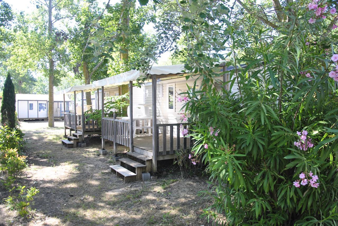 Camping La Dune Vias Luaran gambar
